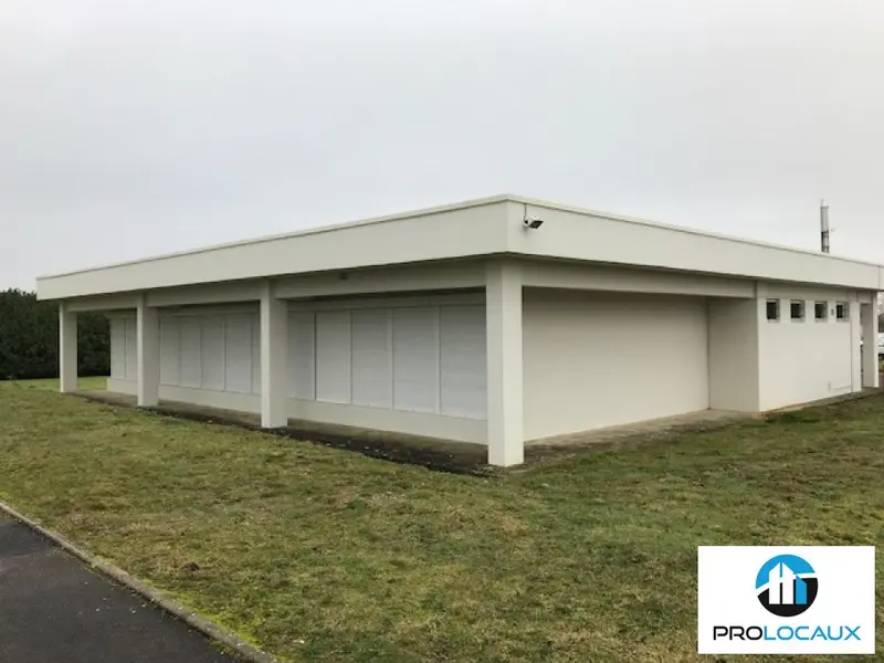 A louer Bureaux 265m² Warluis
