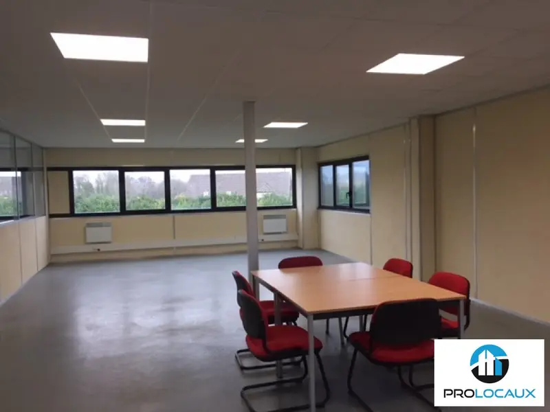 A louer Bureaux 170m² Warluis A louer Bureaux 170m² Warluis