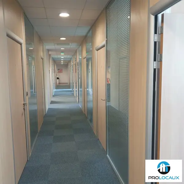 A louer Bureaux 1882m² Montbonnot-Saint-Martin