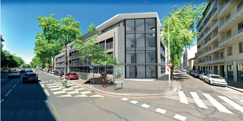 Immeuble indépendant à deux pas du métro, rare sur le secteur !
