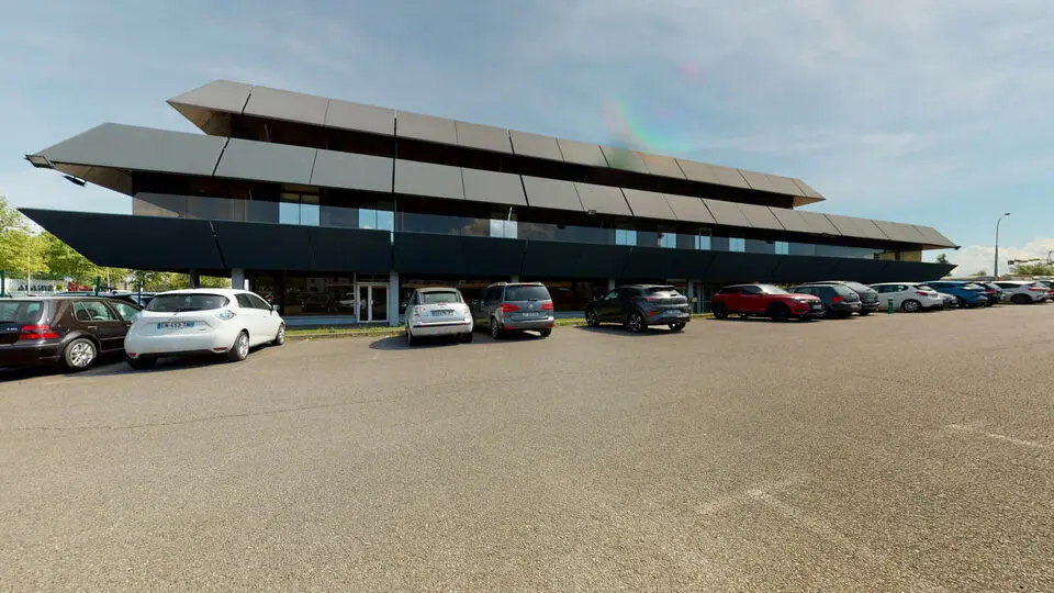 A louer Bureaux 1763.54m² Andrézieux-Bouthéon