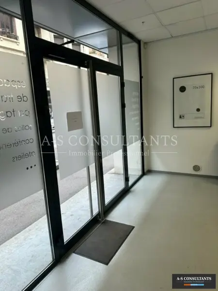 A vendre Local commercial  170m² Barberaz