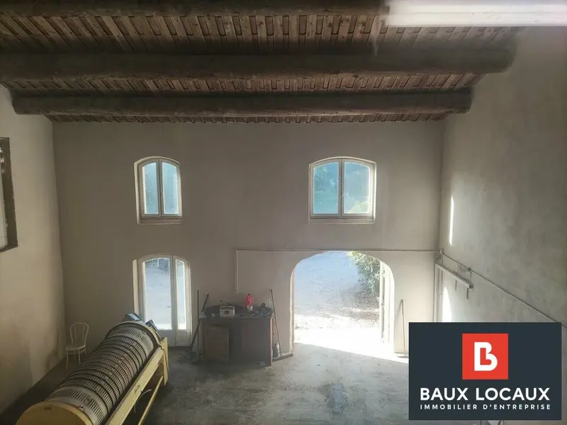 LOCATION ENTREPOT 130m² SALON DE PROVENCE LOCATION ENTREPOT 130m² SALON DE PROVENCE