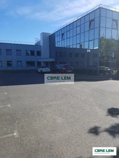 A louer Bureaux 153m² Hérouville-Saint-Clair