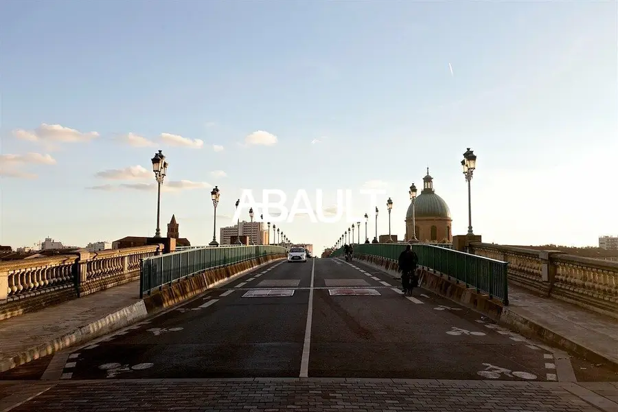 A louer Local commercial  281m² Toulouse