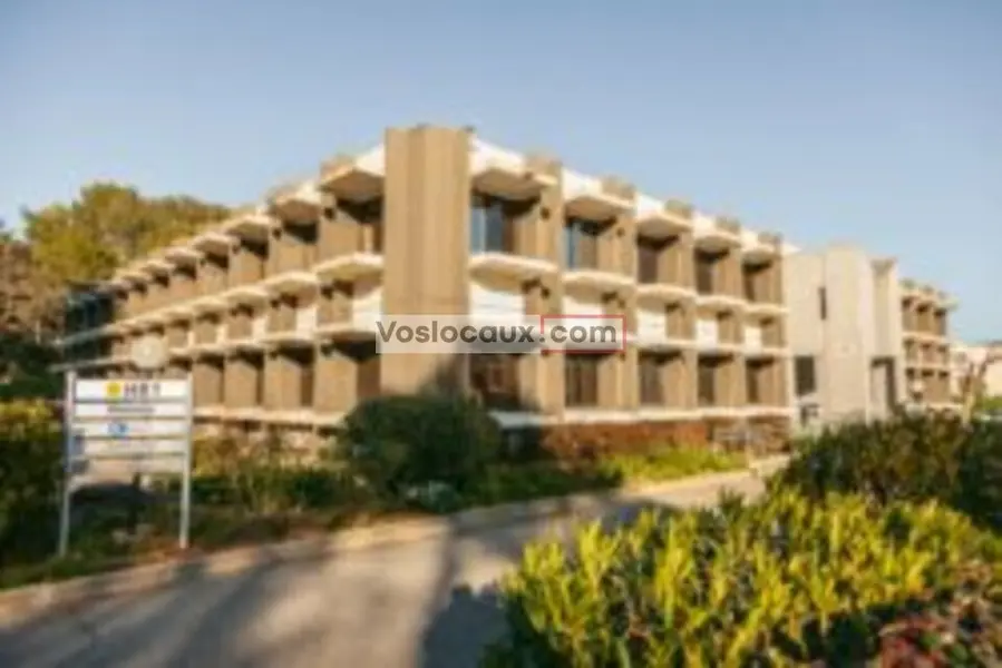 A louer Bureaux 838.22m² Valbonne