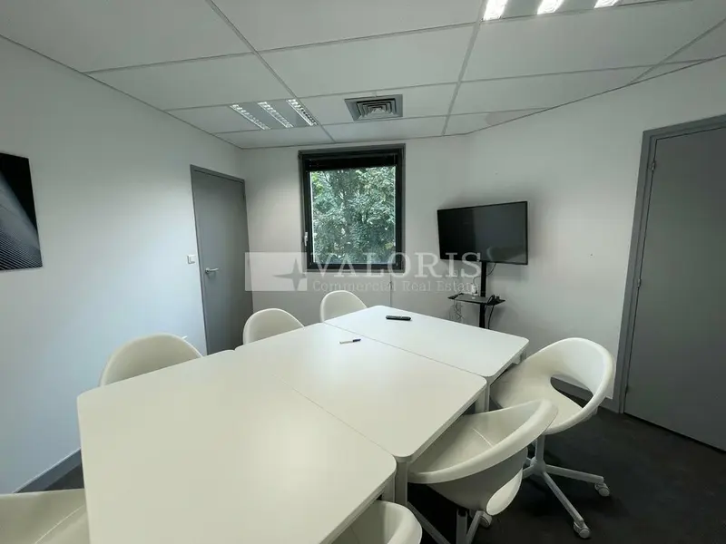 A louer Bureaux 170.73m² Lyon 09