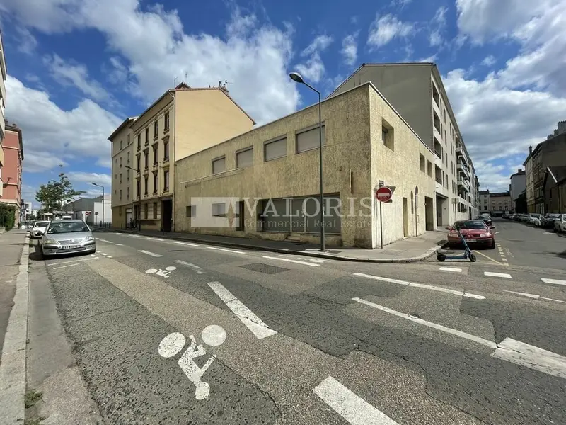 A louer Locaux d'activité 461m² Villeurbanne