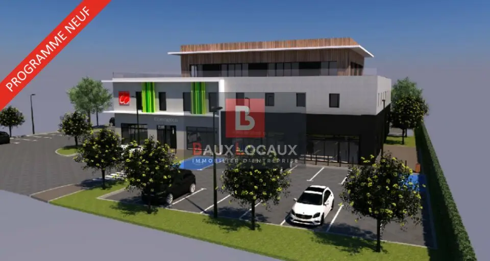 A louer Local commercial  159m² Carpentras