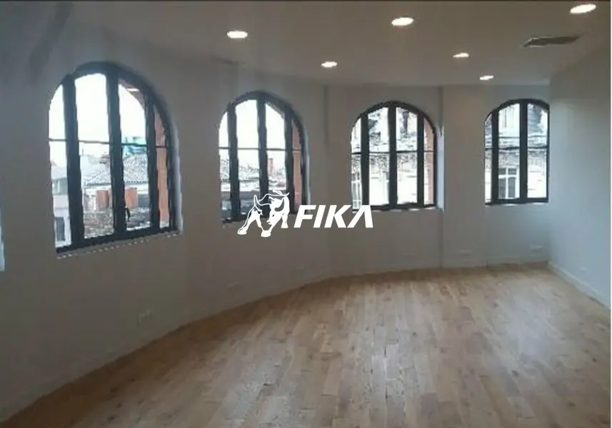 A LOUER BUREAU 85m² - (31000) TOULOUSE