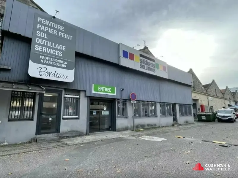 BORDEAUX LOCAL COMMERCIAL A LOUER