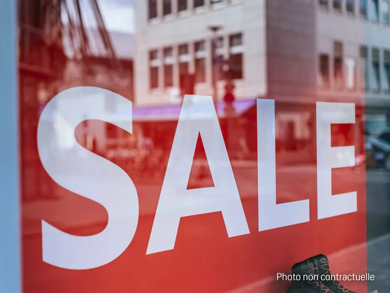 A vendre Local commercial  109m² Lyon 04
