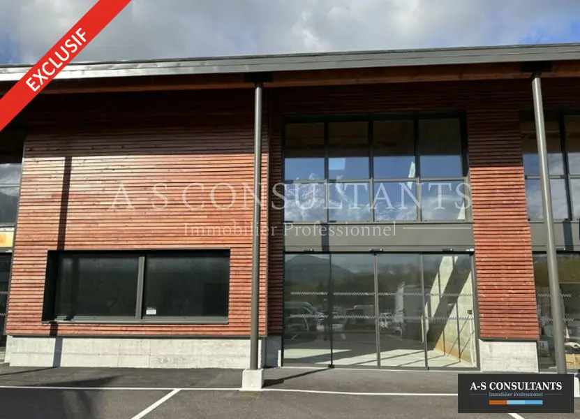 A vendre Local commercial  140m² Villard-de-Lans