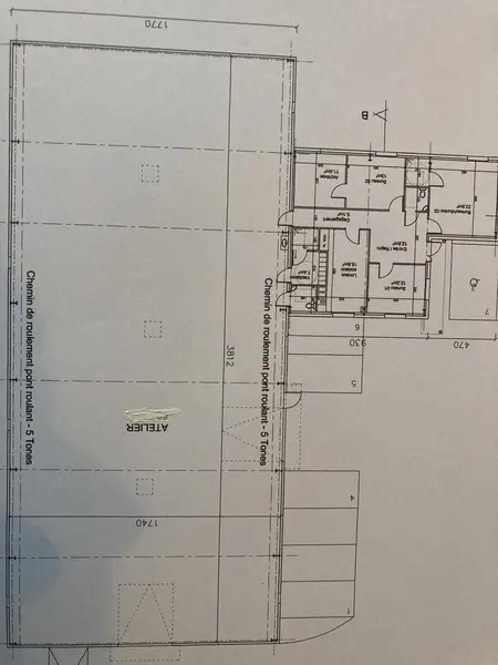 A vendre Locaux d'activité 777m² Le Versoud