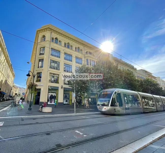 A louer Bureaux 120m² Nice