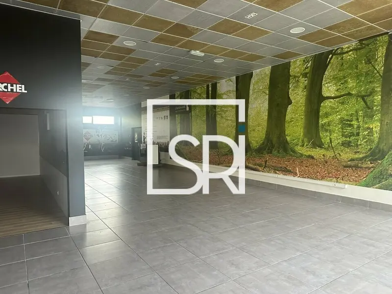 A louer Local commercial  200m² Charmeil