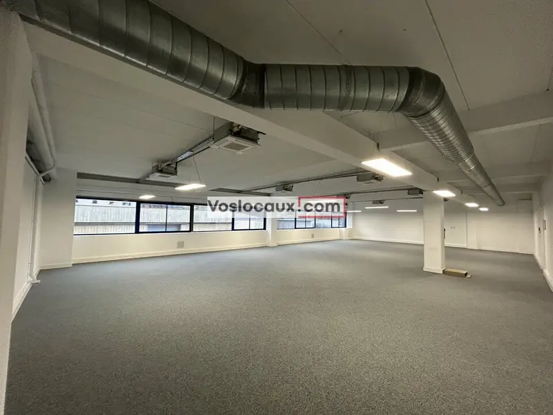 A louer Bureaux 558m² Grasse