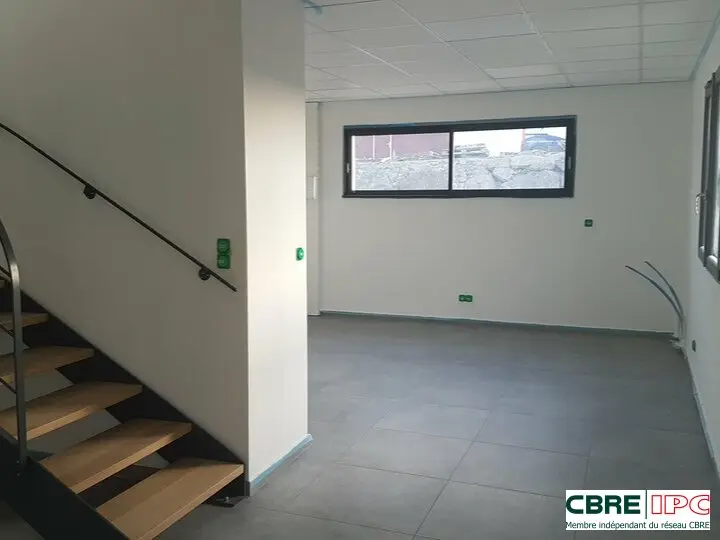 LOCATION   - REF : 7775PC2