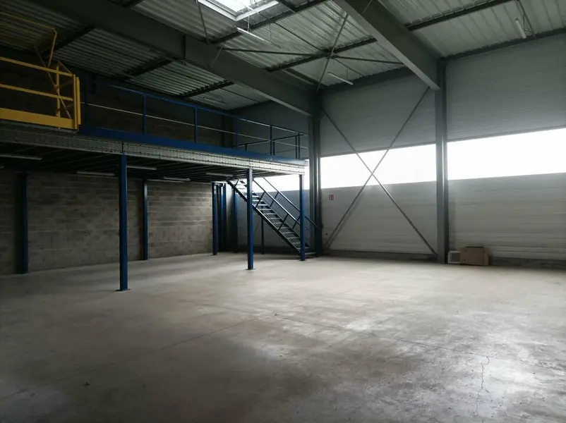 A VENDRE- LOCAL D'ACTIVITE-GUIPAVAS 