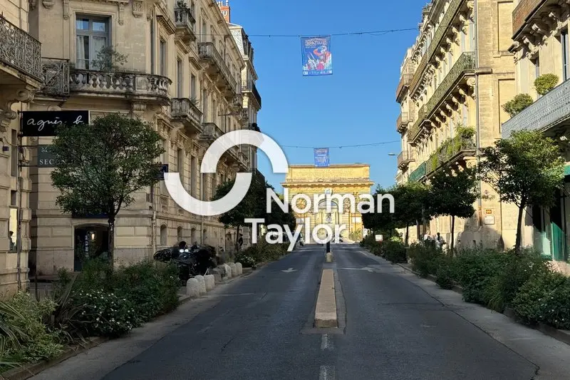 A vendre Local commercial  61m² Montpellier