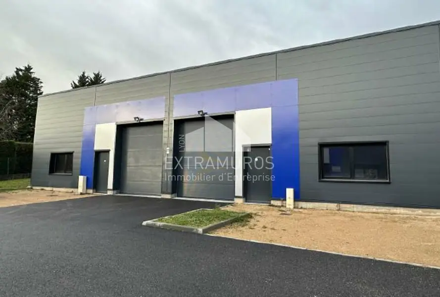 A louer Locaux d'activité 420m² Pommiers