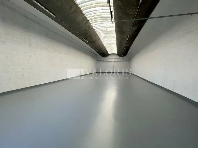 A louer Locaux d'activité 205m² Saint-Priest