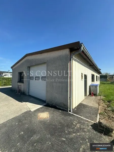 A louer Entrepôt 120m² Chavanod