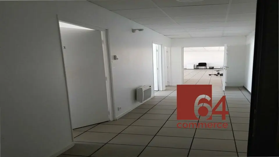 A LOUER LOCAL PROFESSIONNEL A DAX