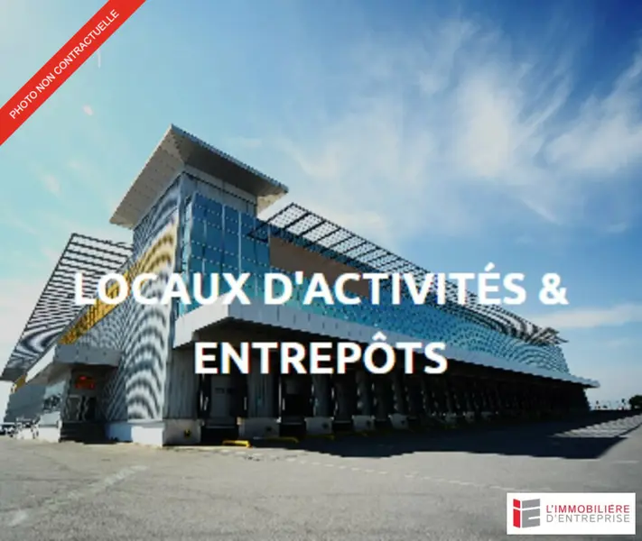 A vendre Locaux d'activité 2378m² Rennes