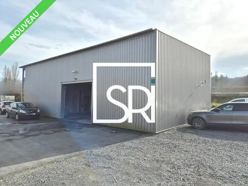 A vendre Entrepôt 268m² Romagnat