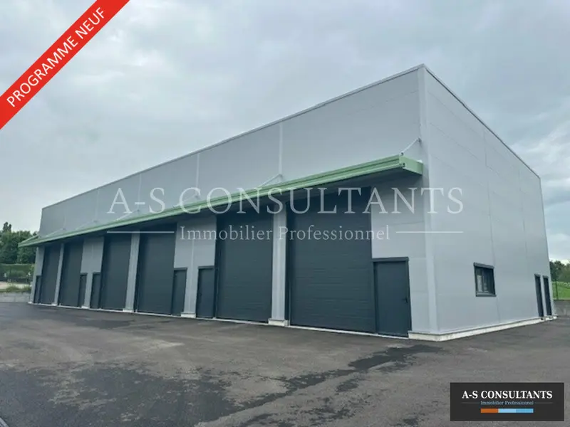 A louer Entrepôt 690m² La Biolle
