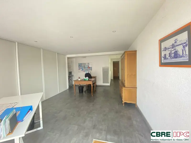 LOCATION - REF 7897FD