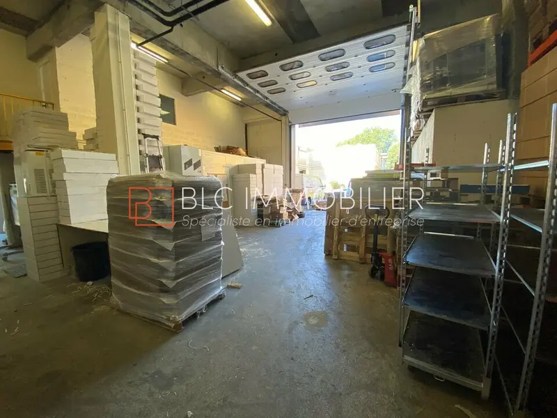 LOCAL D'ACTIVITES 262m² A LOUER 13011 MARSEILLE
