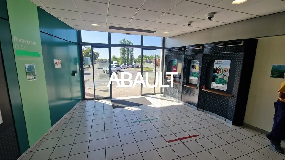 A louer Local commercial  200m² Saint-Jean