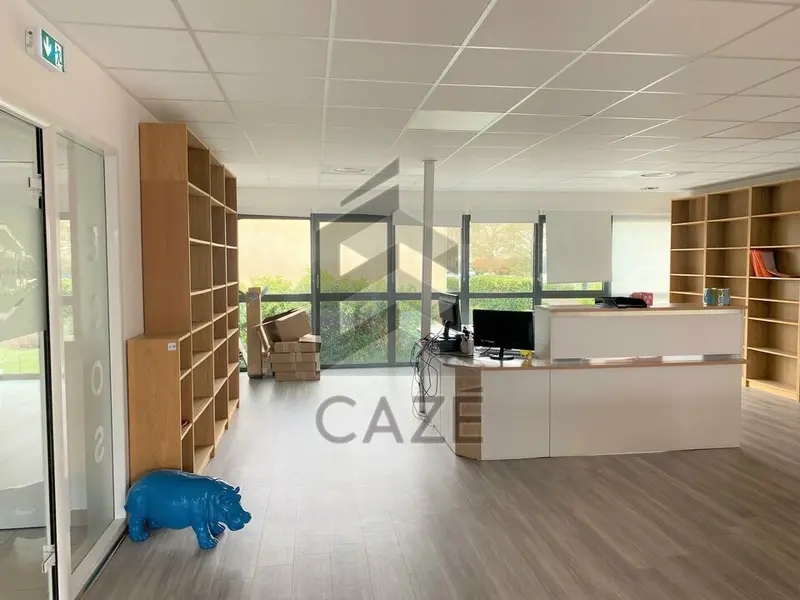 BUREAUX A LOUER BRUGES