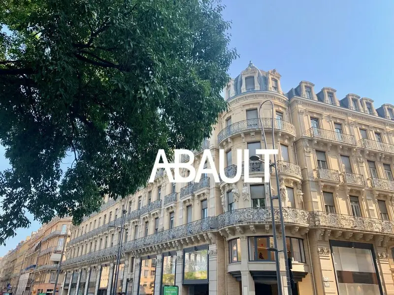 A vendre Local commercial  37.67m² Toulouse