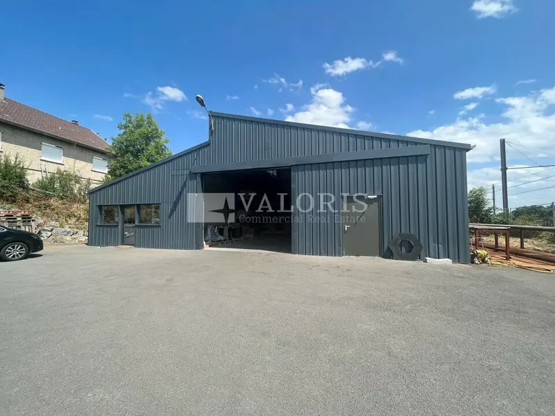 A louer Locaux d'activité 584m² Lentilly