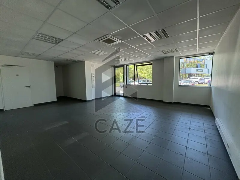 BUREAUX A LOUER LORMONT 