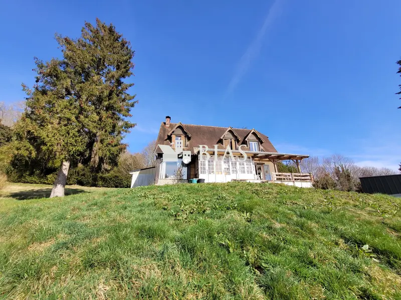Maison à 6km à l'Est de Lisieux