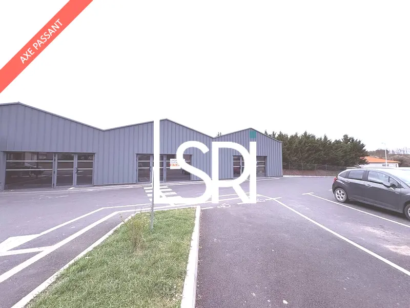 VENTE LOCAL COMMERCIAL 281 M² - 63430 LES MARTRES D'ARTIERE