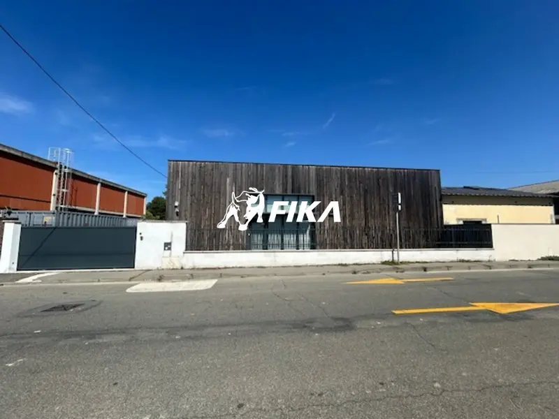 à vendre - Local d'activité - Toulouse à vendre - Local d'activité - Toulouse