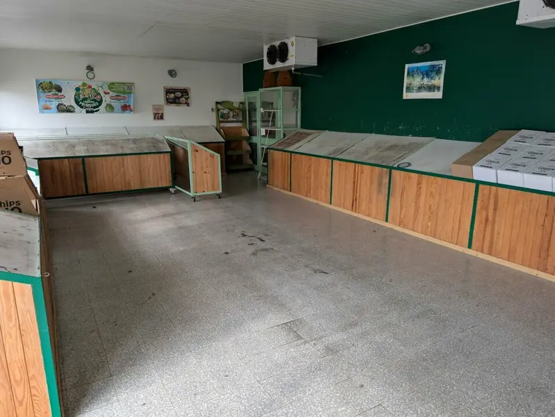 Local commercial avec bureaux attenants Local commercial avec bureaux attenants