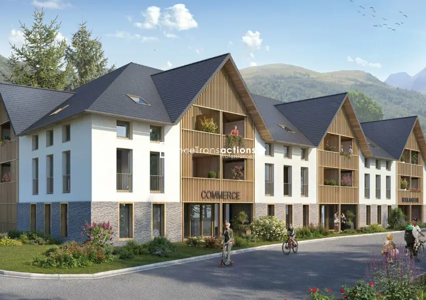 A LOUER LOCAUX COMMERCIAUX LOUDENVIELLE 122 M² et 167 M²  A LOUER LOCAUX COMMERCIAUX LOUDENVIELLE 122 M² et 167 M²