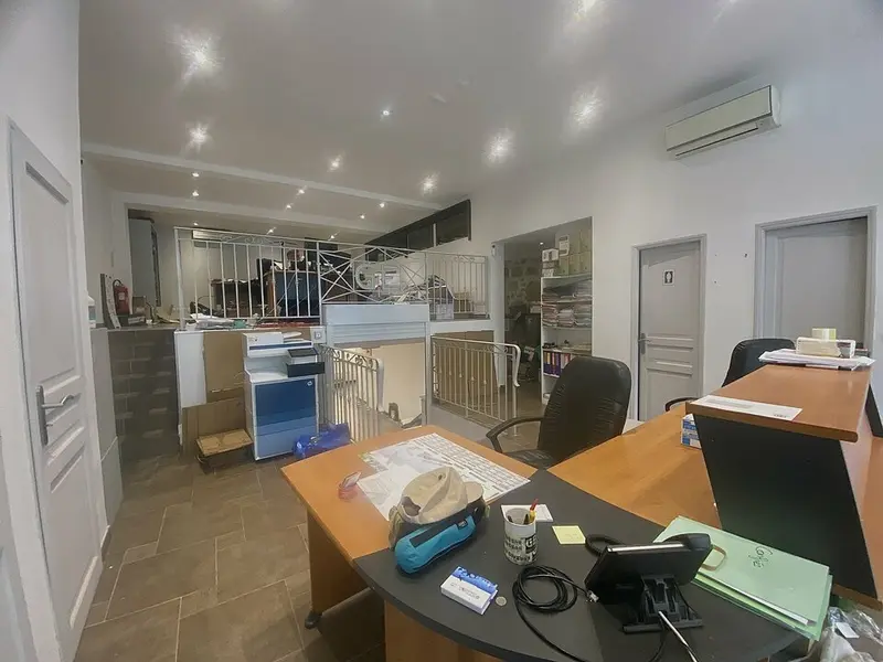 LOCATION PURE - PORT DE NICE LOCATION PURE - PORT DE NICE