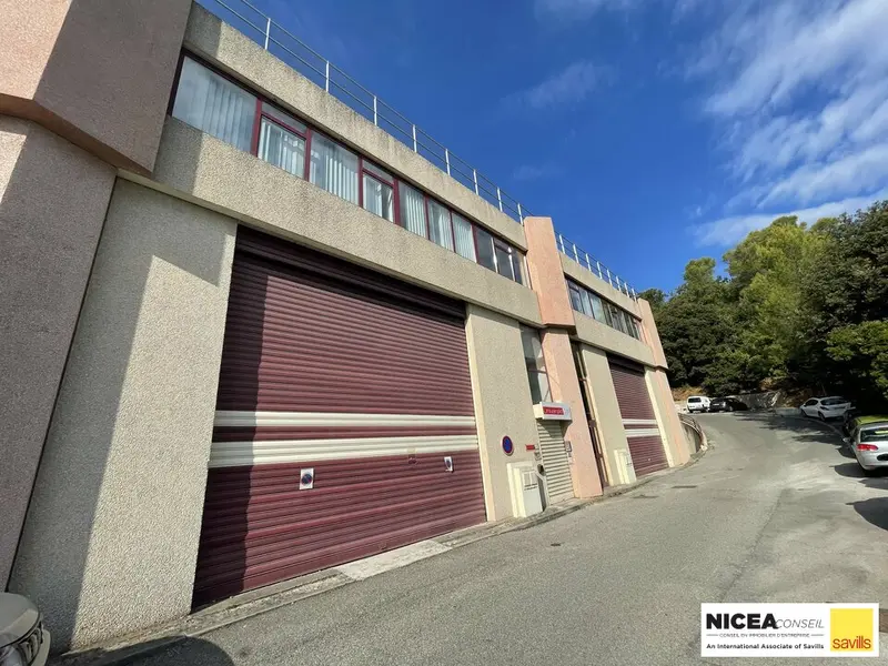 A louer Locaux d'activité 2182m² Vallauris A louer Locaux d'activité 2182m² Vallauris