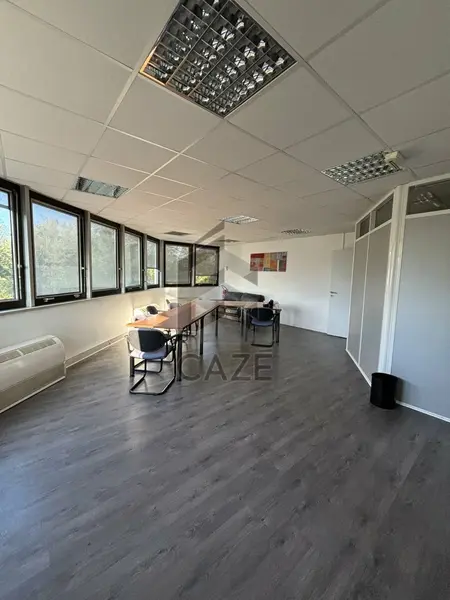 BUREAUX A LOUER BRUGES - PRET A L'USAGE BUREAUX A LOUER BRUGES - PRET A L'USAGE