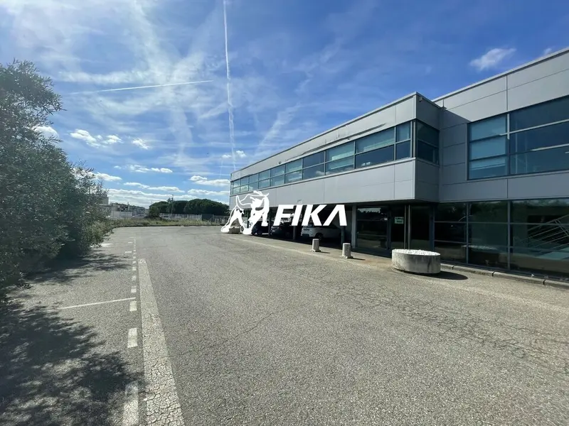 A LOUER LOCAL D'ACTIVITE 6 500 m² - (31120) PORTET SUR GARONNE A LOUER LOCAL D'ACTIVITE 6 500 m² - (31120) PORTET SUR GARONNE