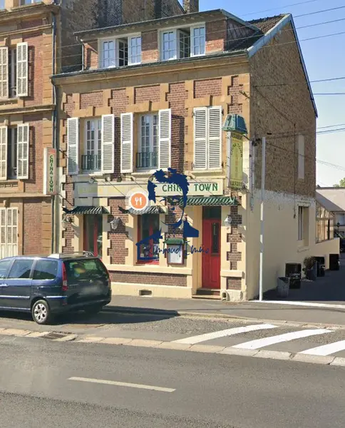 Immeuble : Murs Commericaux + Appartement Immeuble : Murs Commericaux + Appartement