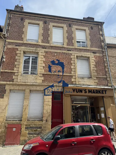 A vendre 240m² Les Ayvelles A vendre 240m² Les Ayvelles