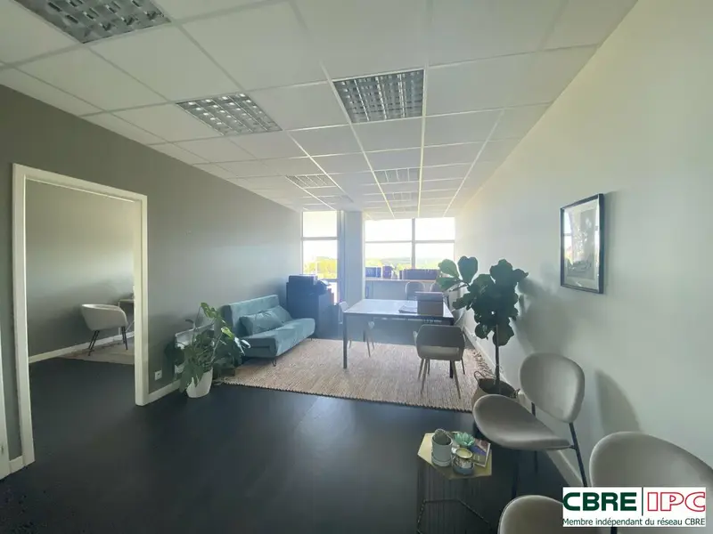 LOCATION - REF 8006FD LOCATION - REF 8006FD